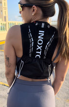 Cargar imagen en el visor de la galería, Running Vest